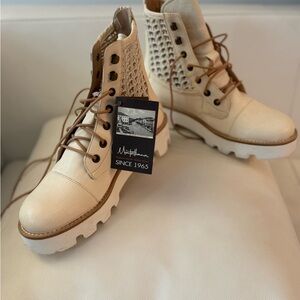 Montelliana Cream Lace-Up Combat Boots
